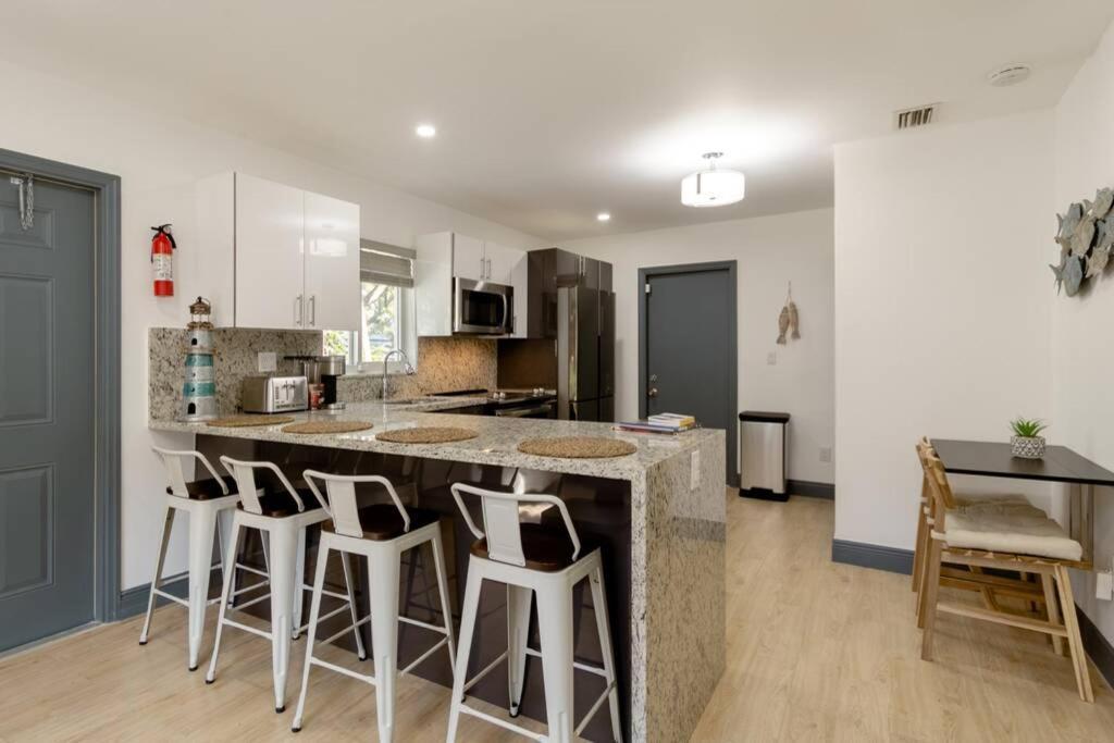 Casa Madeira 2@ The Heart Of Miami Design District Βίλα Εξωτερικό φωτογραφία